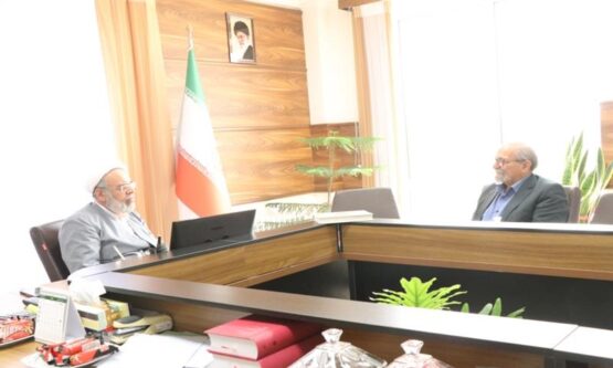 رئیس هیات مدیره سندیکای کارخانجات چای شمال با رییس کل دادگستری استان گیلان دیدار کرد