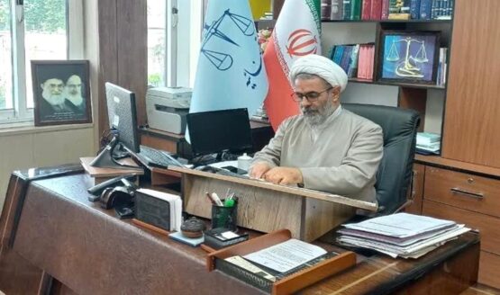 ابتکار قاضی گیلانی در صدور آرای جایگزین حبس و تهیه بسته های معیشتی و کتاب برای دانش آموزان کم برخوردار