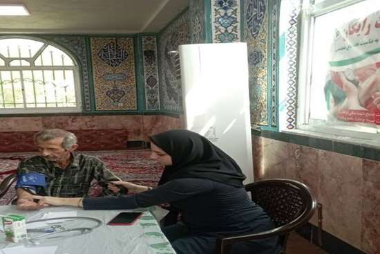 ویزیت رایگان در شهرستان صومعه سرا انجام شد