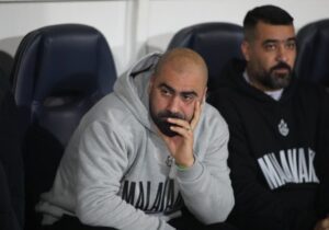 متاسفانه بدشانس و کم دقت هستیم