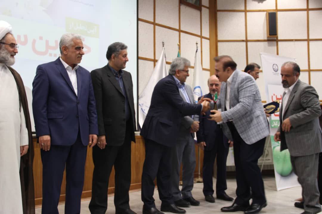 اعتمادسازی برای خیرین سلامت دستاورد بزرگ دکتر آشوبی