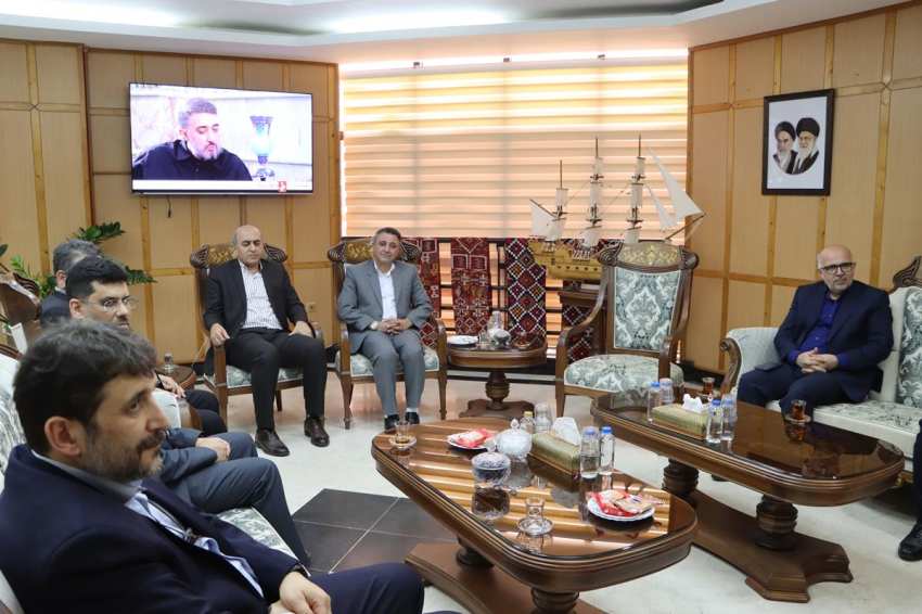 نقش بیمه در جوانب مختلف توسعه مورد توجه باشد