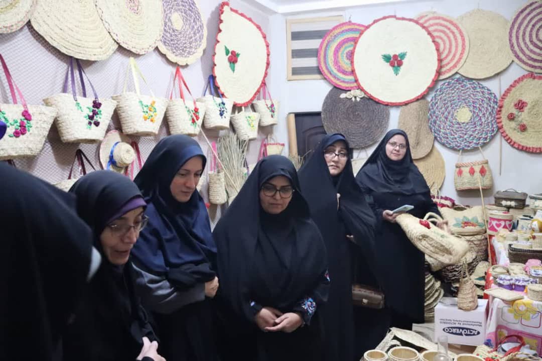 تقویت ارتباط “فشتکه” خمام و “چاه‌دادخدا” کرمان با گردشگری و حصیربافی