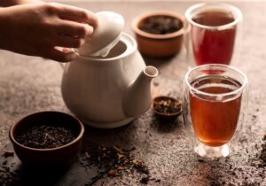 اگر این اشتباه را درباره چای انجام می دهید سلامتی شما در خطر است
