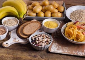 آیا حذف کربوهیدرات‌ها واقعاً به کاهش وزن کمک می‌کند؟