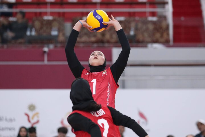 دختران والیبال ایران فینالیست شدند