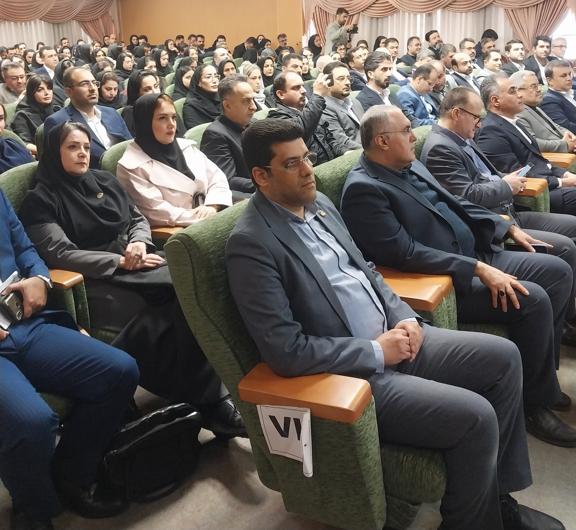 همایش گرامیداشت روز بیمه در رشت برگزار شد