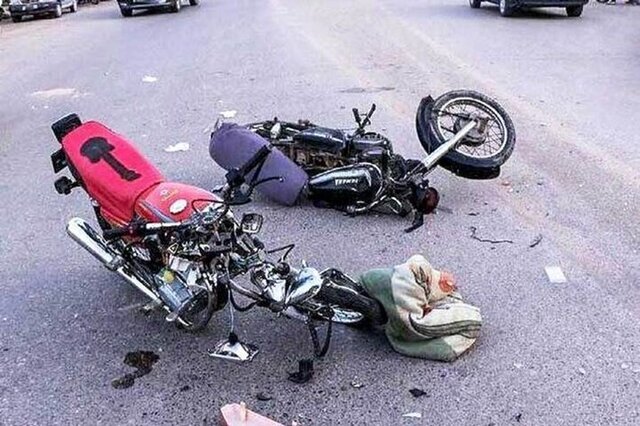 تجاوز به چپ موتورسیکلت در محور سیامزگی به شفت ۳ فوتی بر جا گذاشت