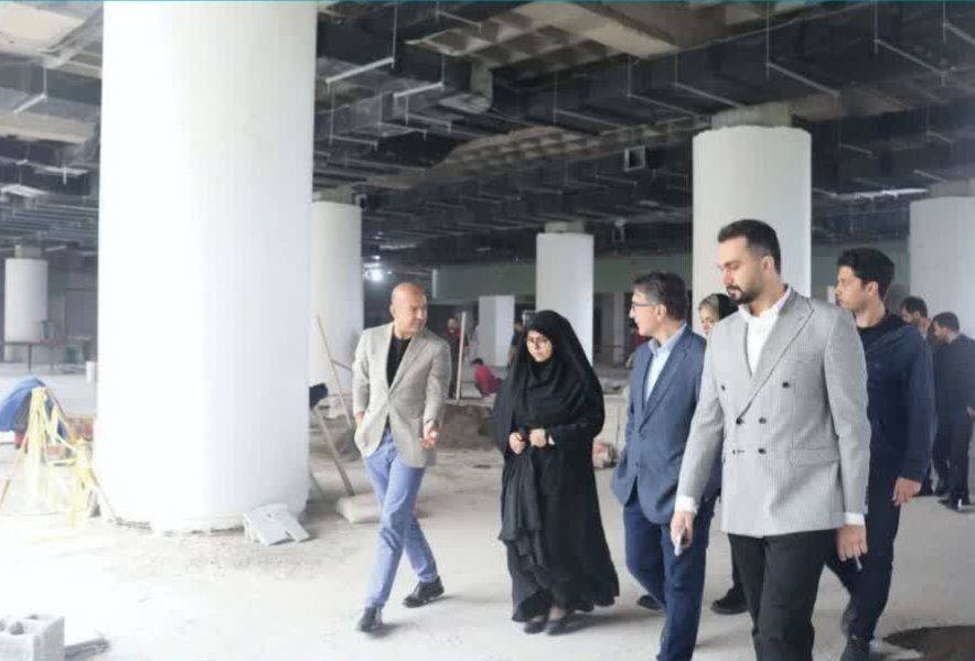 معاون استاندار گیلان از مرکز تجاری و تفریحی سیتادیوم دیدن کرد