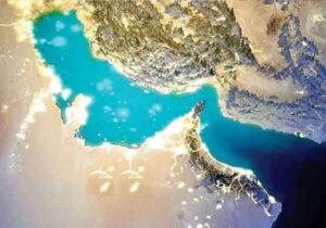 آماده خدمات‌رسانی به کشتی‌های تجاری در تنگه هرمز هستیم