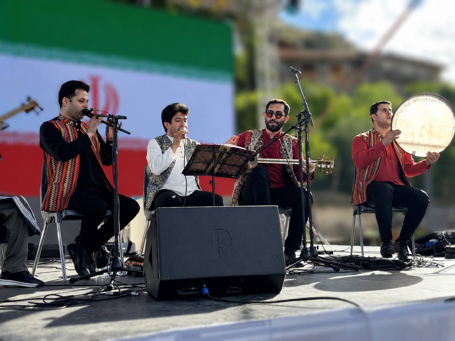 نوای موسیقی ایران و گیلان در جشنواره بین‌المللی صنایع دستی مغری ارمنستان طنین‌انداز شد