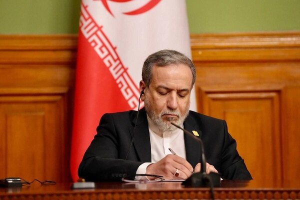 لبنان را از دست دشمن واقعی خود نجات دهید