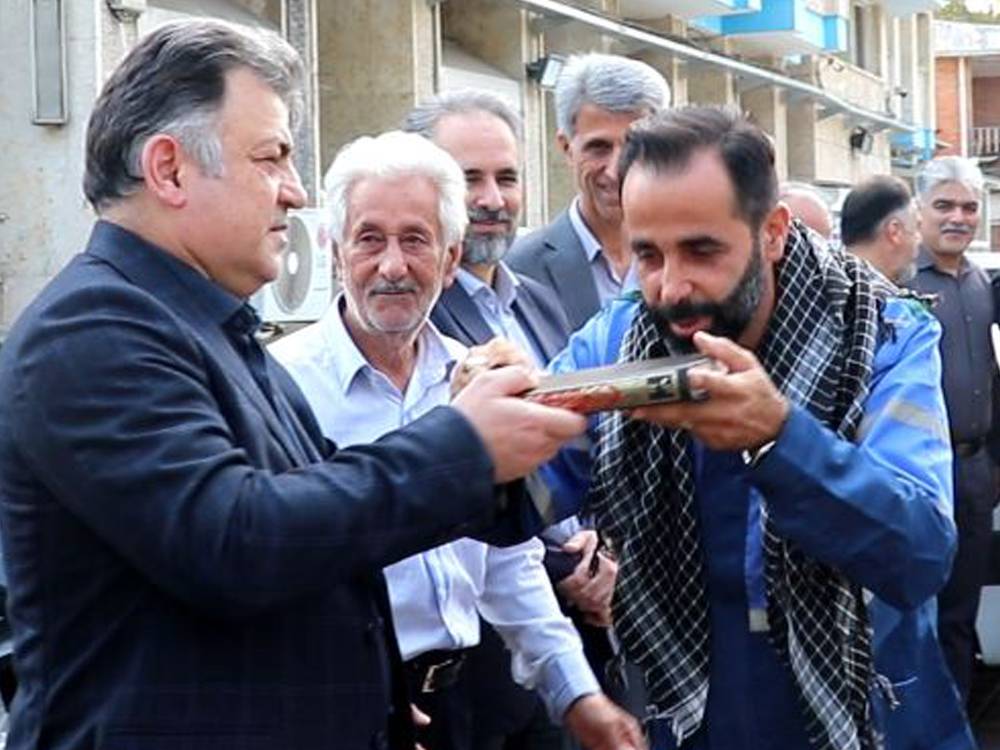 اعزام تانكر آبرسانی سیار شركت آب و فاضلاب گیلان به مرز مهران