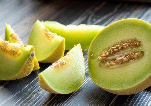 چرا خربزه را قاتل سنگ کلیه می‌نامند؟