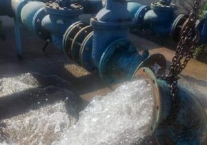 پایداری تأمین آب شرب ۲۰۰ خانوار روستایی شهرستان رشت در پی تعویض الكتروپمپ چاهك شكاراسطلخ