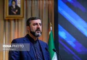 آمریکا باید در مذاکرات انعطاف نشان دهد، نه ایران