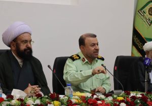 مساجد و ائمه جماعات، ظرفیت عظیم برای آموزش و ارتقاء امنیت جامعه